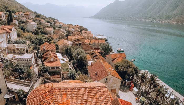 недвижимость Черногории